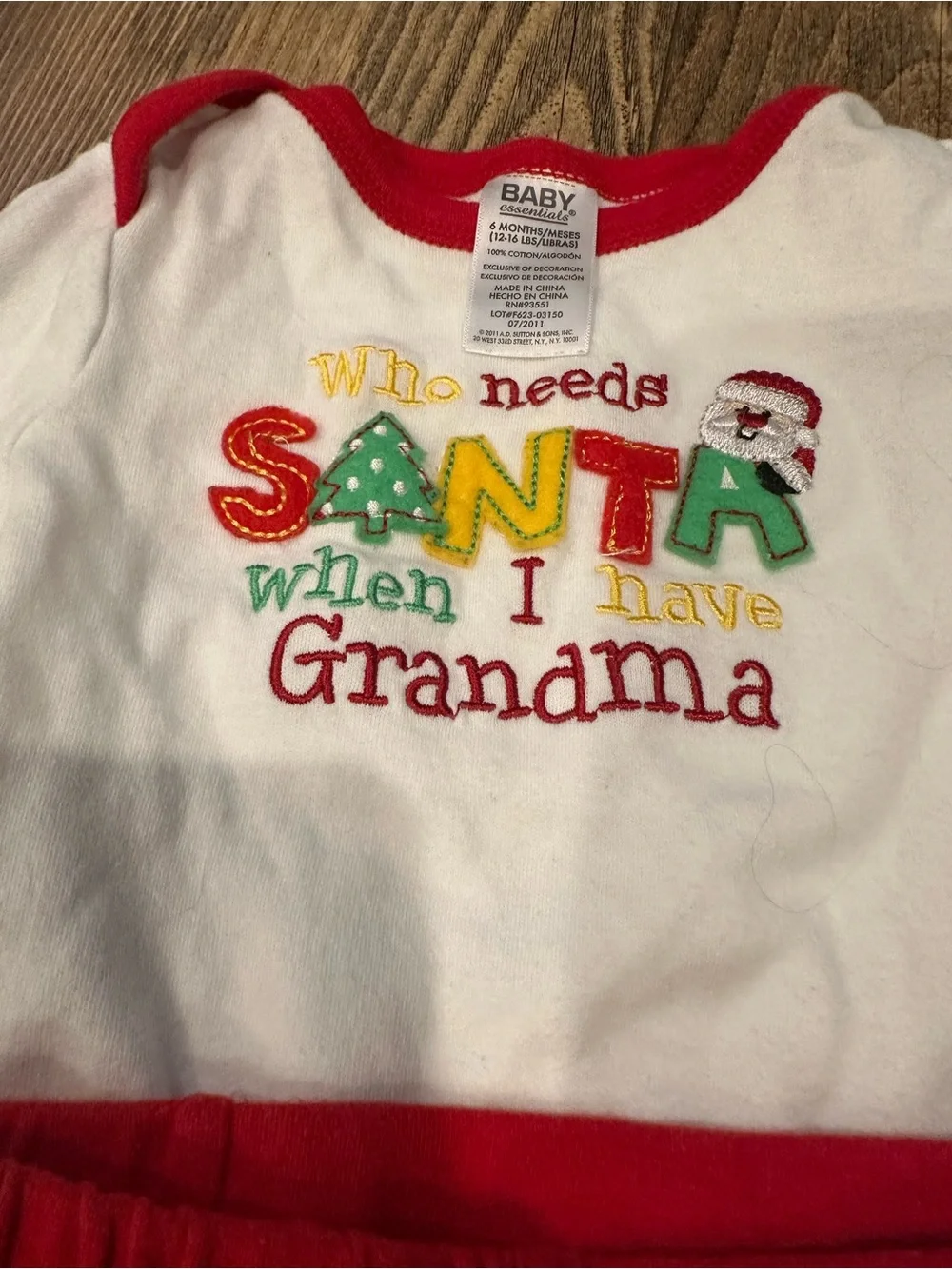 Baby Christmas Grandma Santa Outfit Unisex 6 months Infant First Christmas